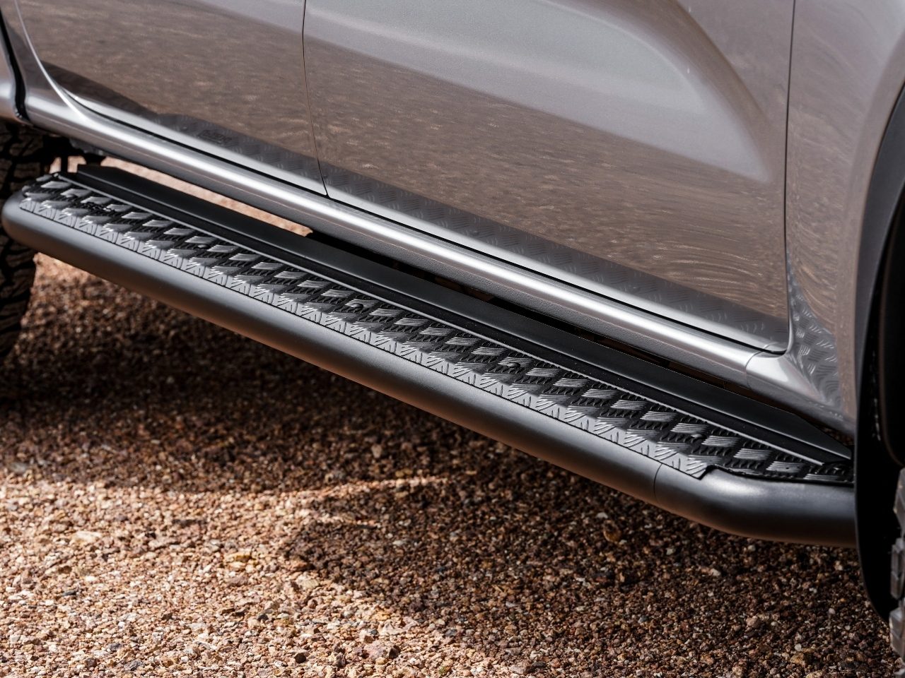 Side Steps & Rails – PIAK